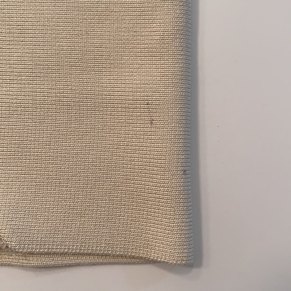 Herve Leger Ivory Bandage Dress EUC Size XXS - Picture 16 of 16